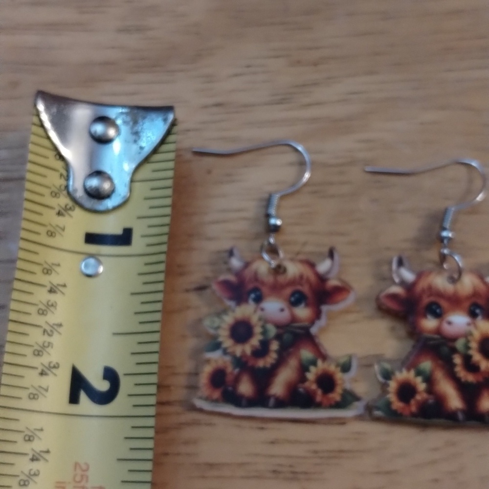New cute women's boho farm cow dangling resin design fashion earrings - Picture 2 of 4